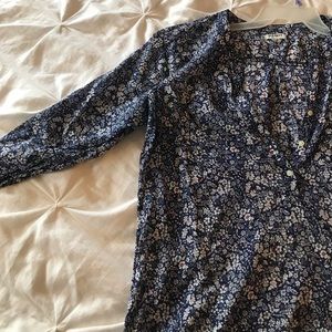 Flower half button up